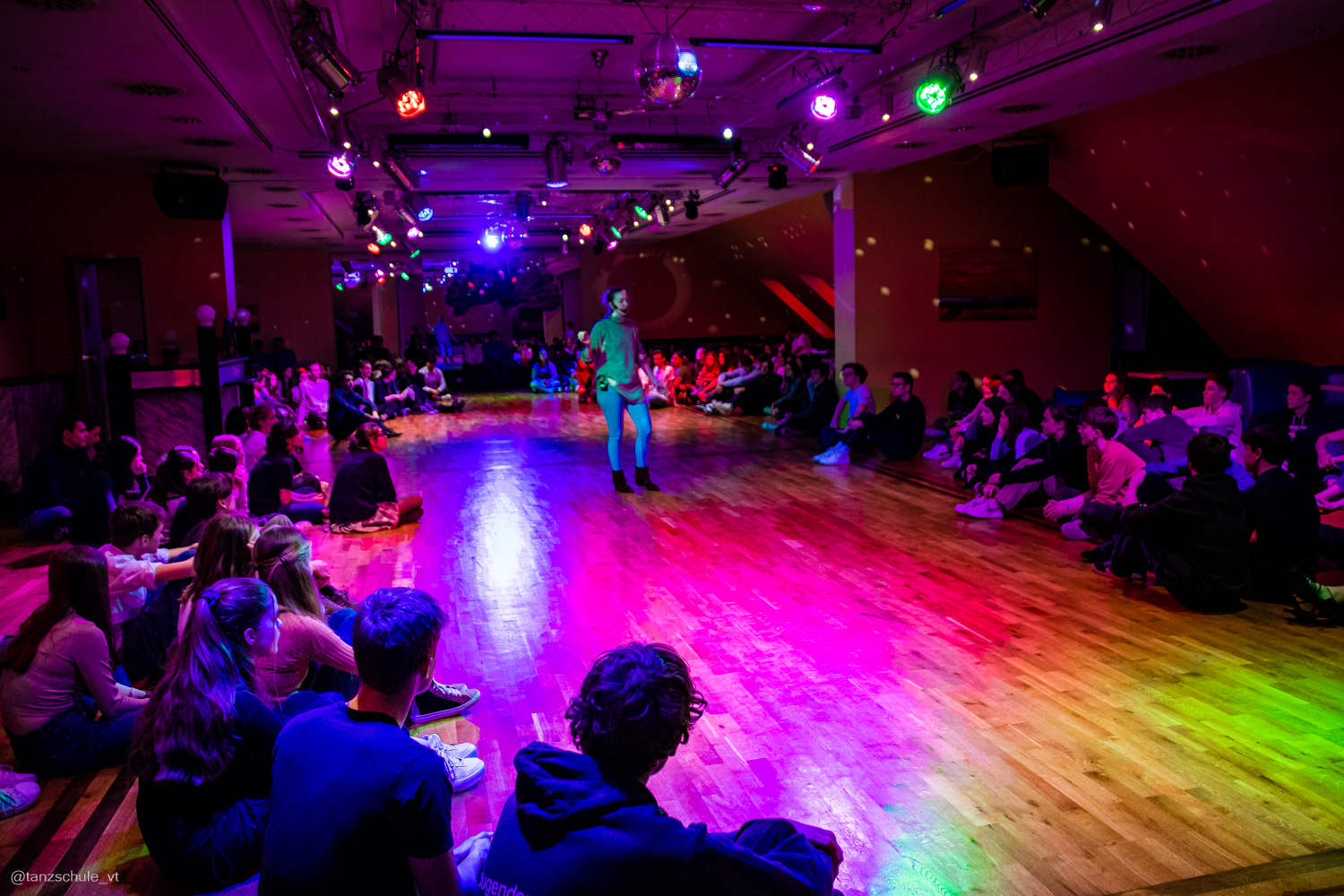 20230325 Ballcheck Tanzparty 3905